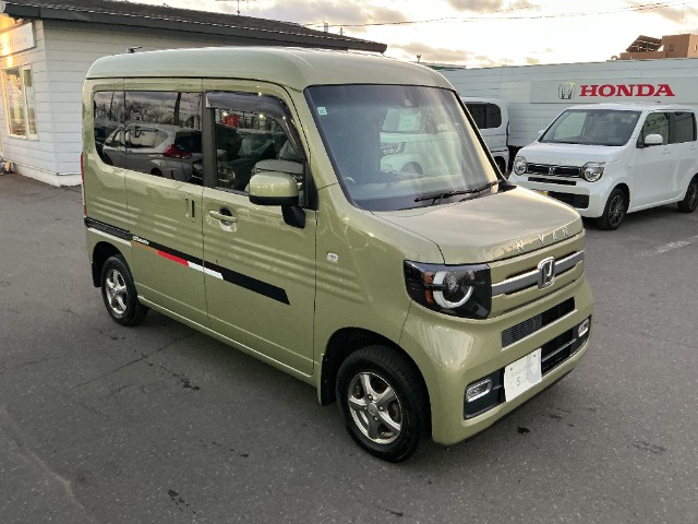 Honda N-VAN 4