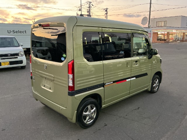Honda N-VAN 6