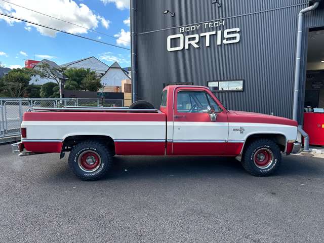 Chevrolet C10 8