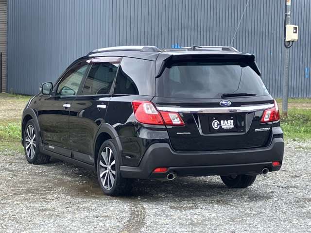 Subaru Exiga Crossover7 7
