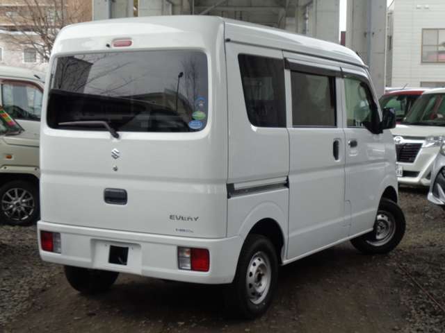 Suzuki Every 2