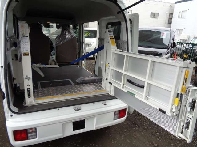 Suzuki Every 7