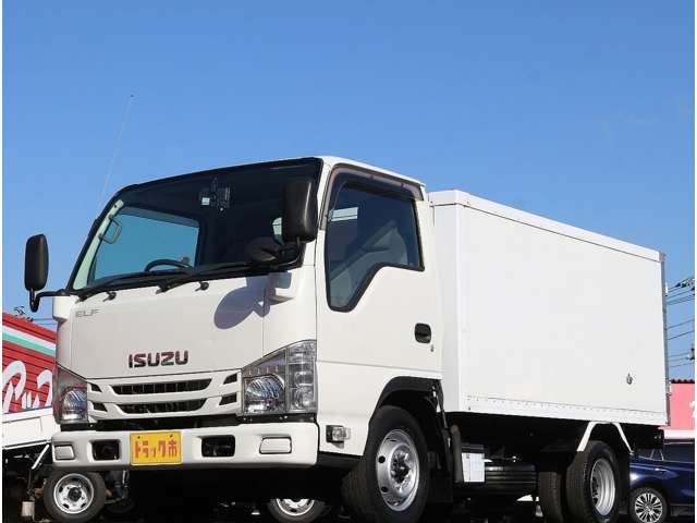 Isuzu Elf 6