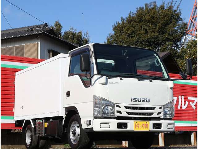 Isuzu Elf 7