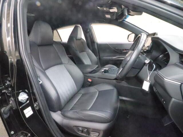 Toyota Harrier 5