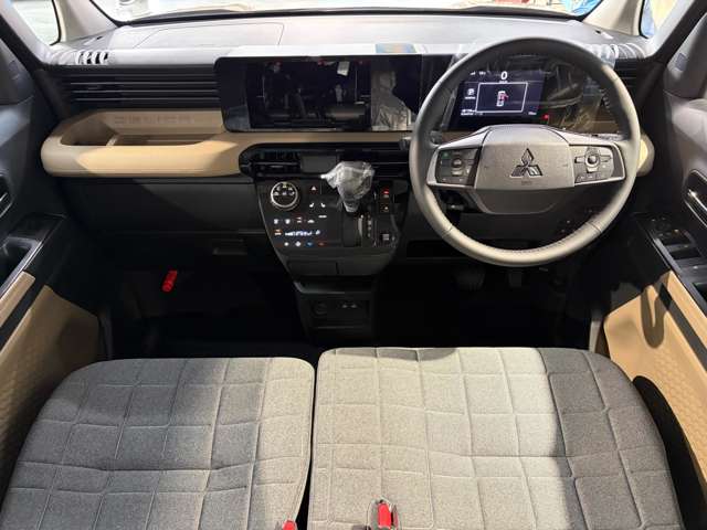 Mitsubishi Delica Mini 4