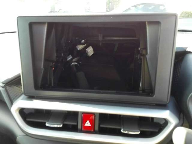 Daihatsu Rocky 11