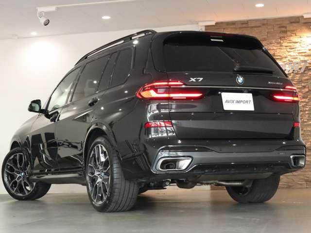 BMW X7 2