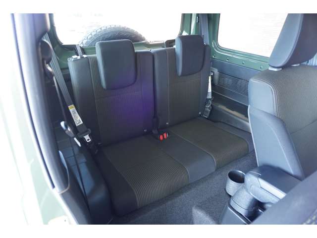 Suzuki Jimny Sierra 12