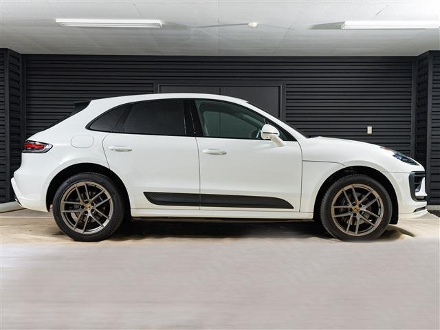 Porsche Macan 2