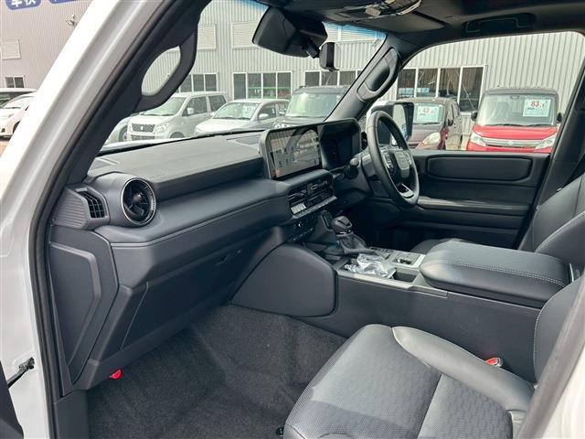 Toyota Land Cruiser 250 12
