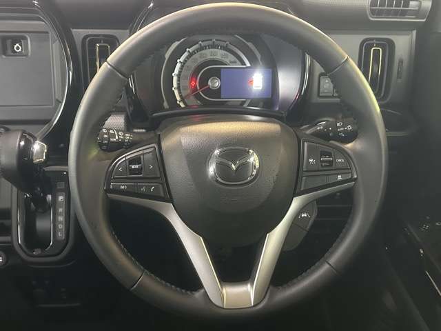 Mazda Flair Crossover 8