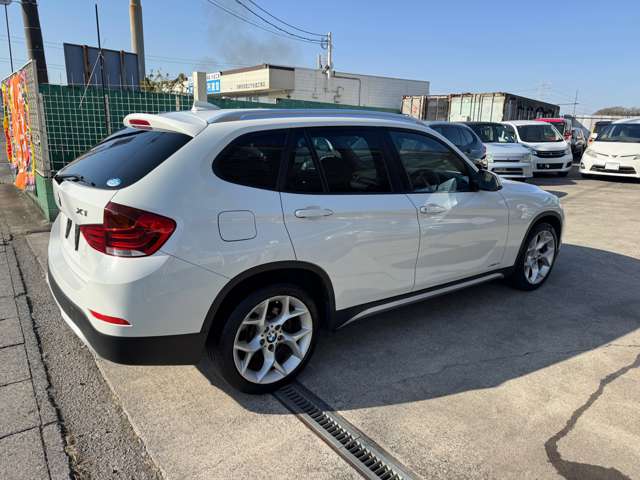 BMW X1 11