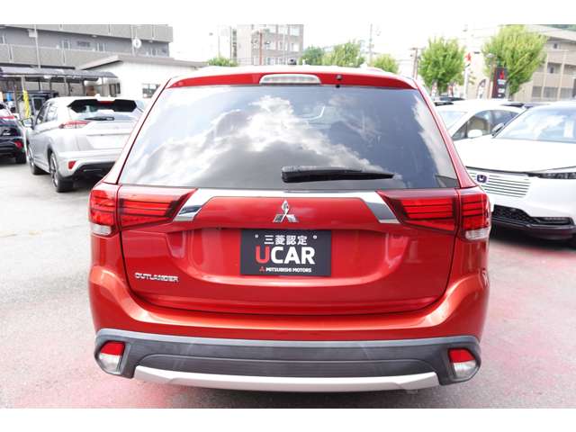 Mitsubishi Outlander 12