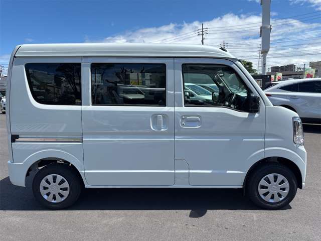 Suzuki Every 12