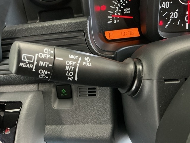 Honda N-VAN 12