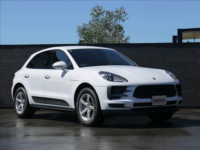 Porsche Macan 4