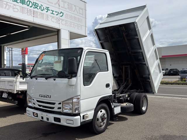 Isuzu Elf 8