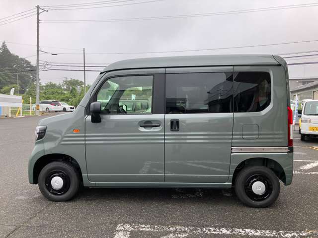 Honda N-VAN 10