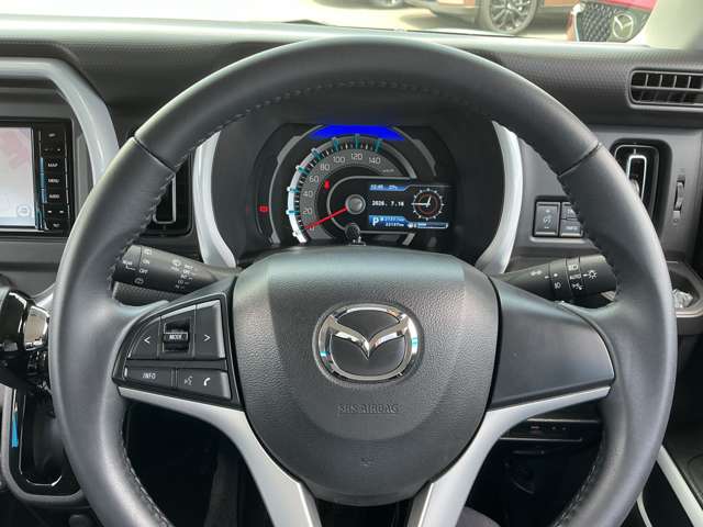 Mazda Flair Crossover 5