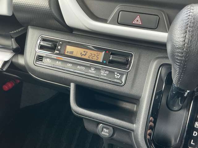 Mazda Flair Crossover 10
