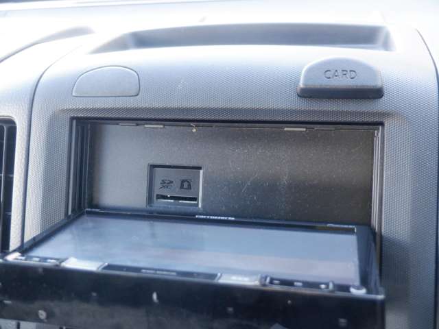 Nissan NV150 AD 7