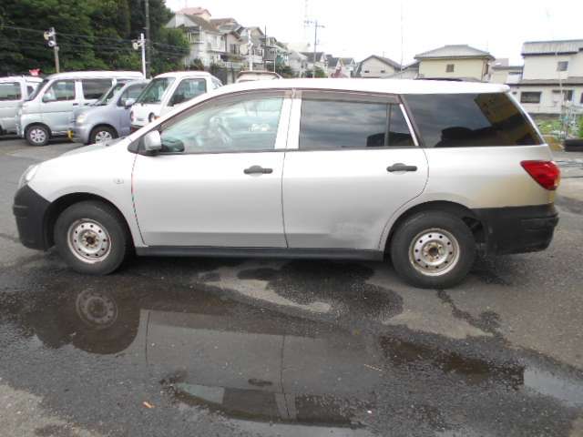 Nissan AD 10