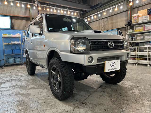 Mazda AZ-オフロード 9