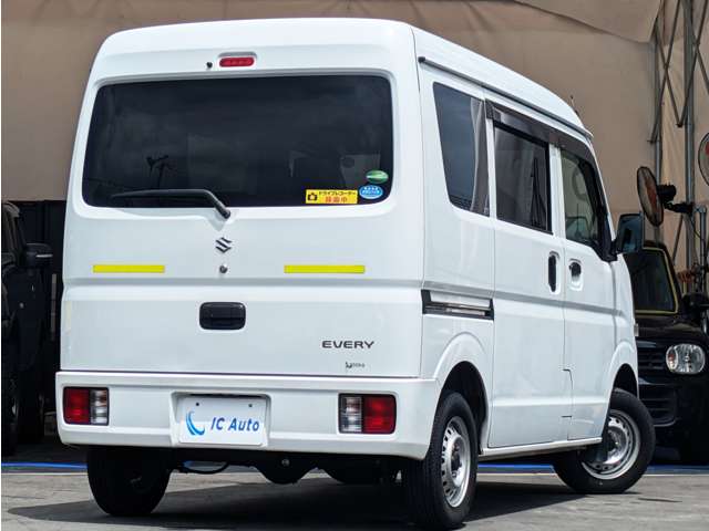 Suzuki Every 2