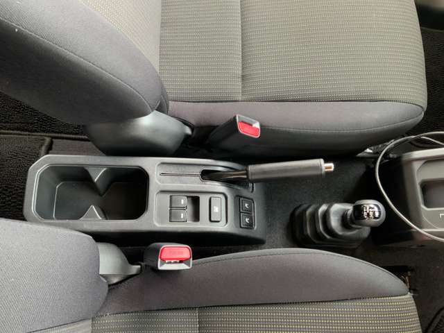 Suzuki Jimny Nomade 11