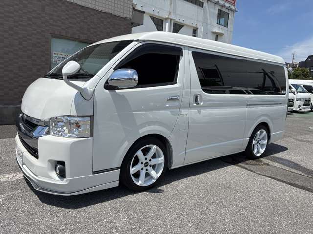 Toyota Hiace 3