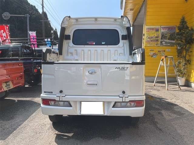 Daihatsu Hijet Deck Van 10