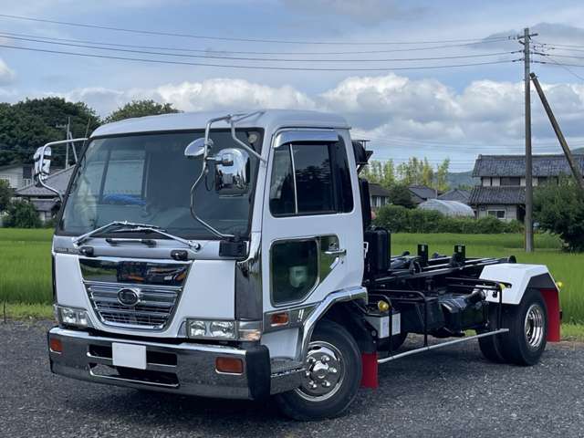 UD Trucks Condor 3