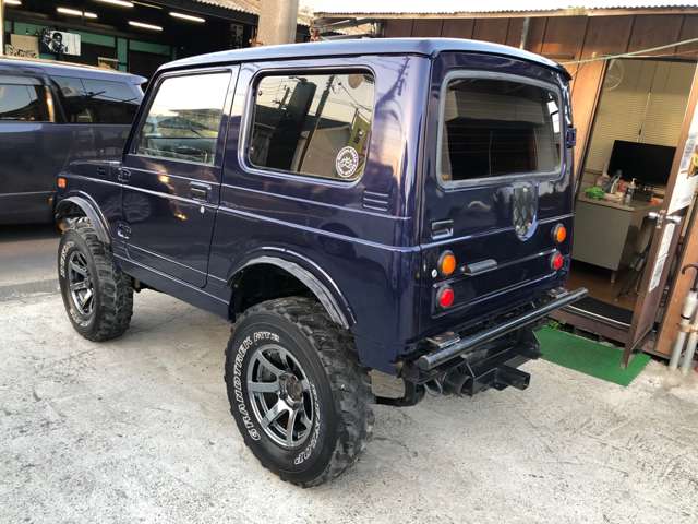 Suzuki Jimny 2