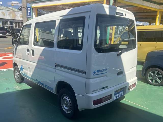 Mitsubishi Minicab MiEV 4