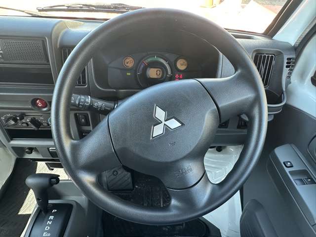Mitsubishi Minicab MiEV 8