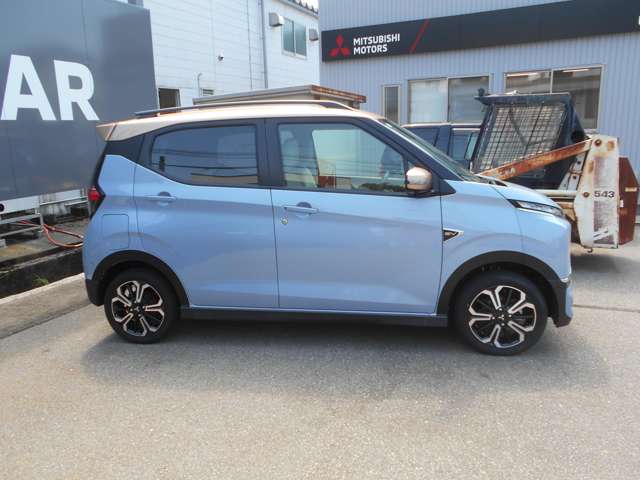 Mitsubishi eK X EV 3