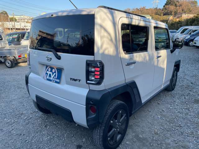 Daihatsu Taft 6