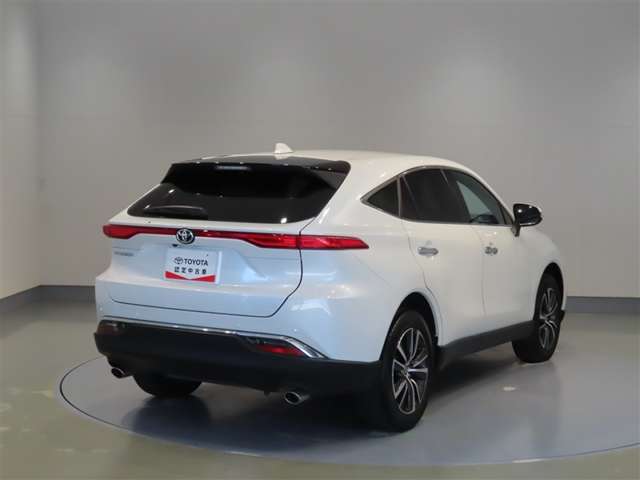 Toyota Harrier 3