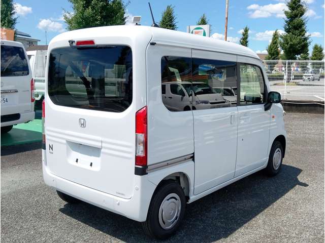 Honda N-VAN 10