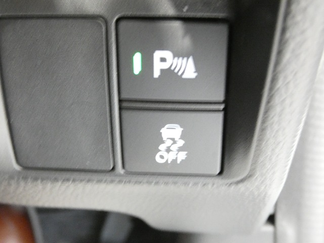 Honda N-VAN 12