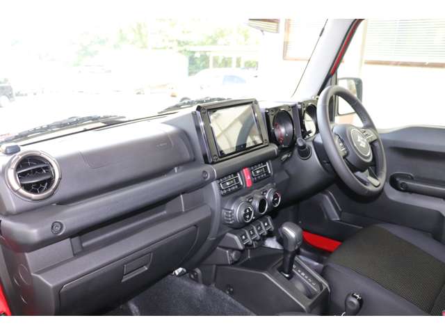 Suzuki Jimny Nomade 12