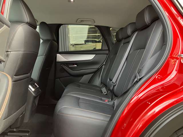 Mazda CX-60 8