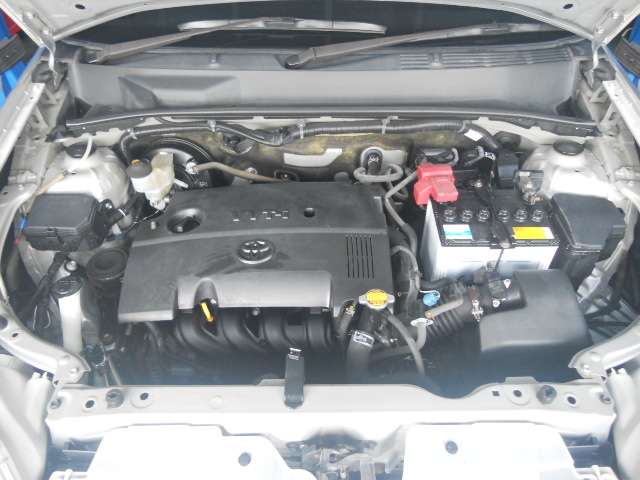 Toyota Succeed Van 12