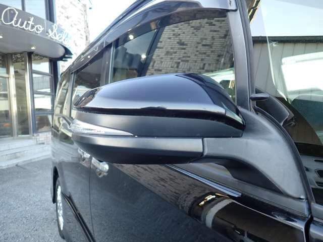 Toyota Noah 10