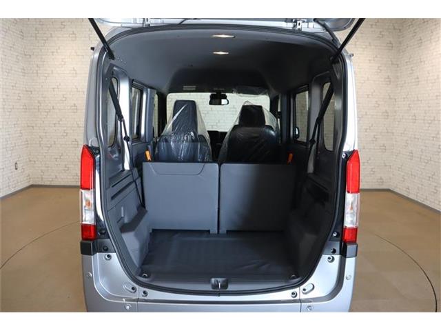 Honda N-VAN 11