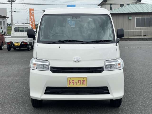 Daihatsu グランマックスカーゴ 2