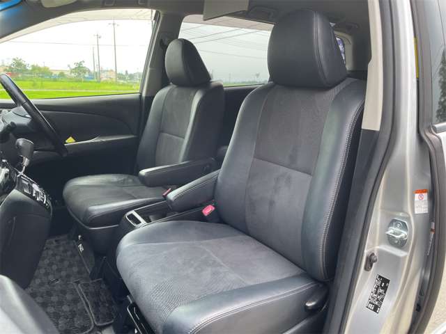 Toyota Estima 7