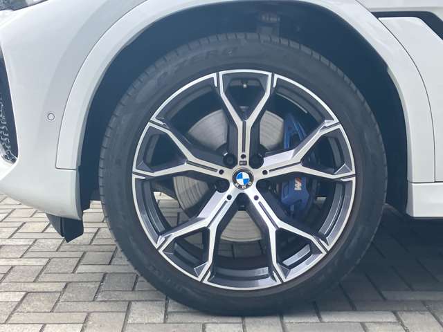 BMW X6 8