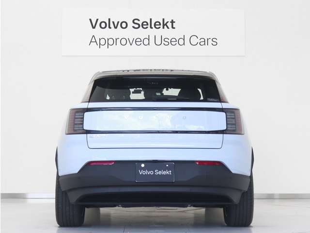 Volvo EX30 10